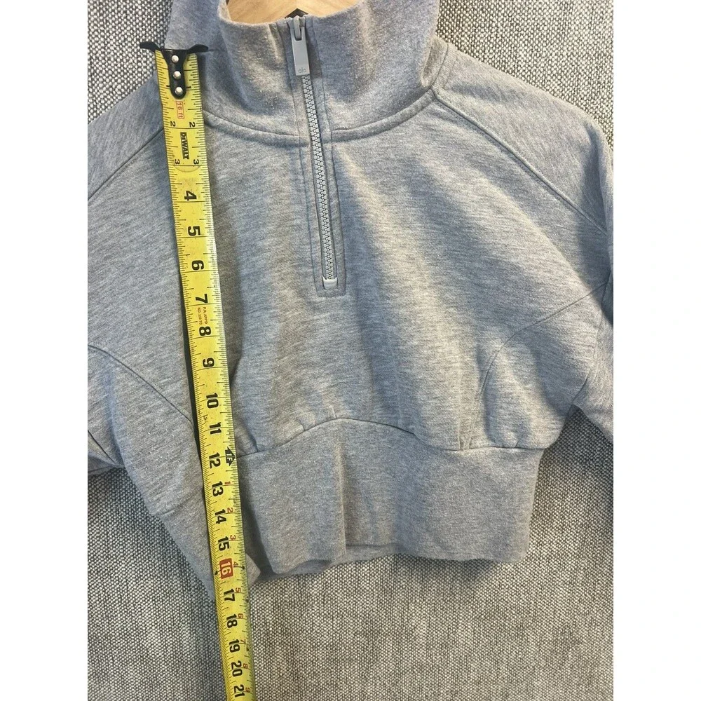 Alo Yoga Quarter Zip Sweatshirt Womens XS Grey Cropped Mock Neck Pullover